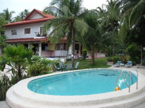 Las Flores Beachside Hotel, Catmon